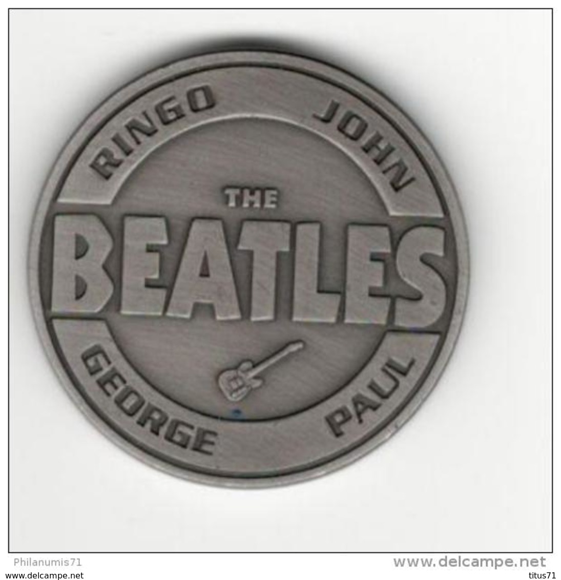 Médaille Métal Brossé The Beatles - Autres & Non Classés