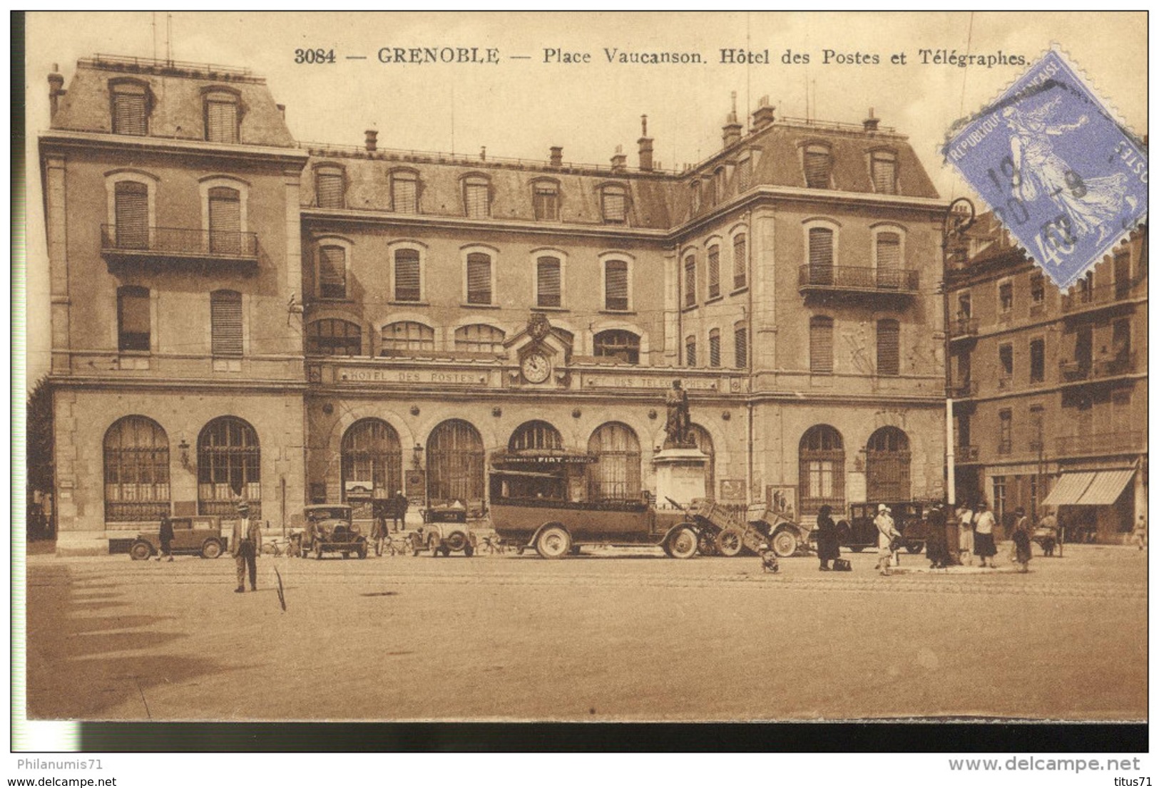 CPA Grenoble - Place Vaucanson - Hôtel Des Postes Et Télégraphes - Circulée 1932 - Grenoble