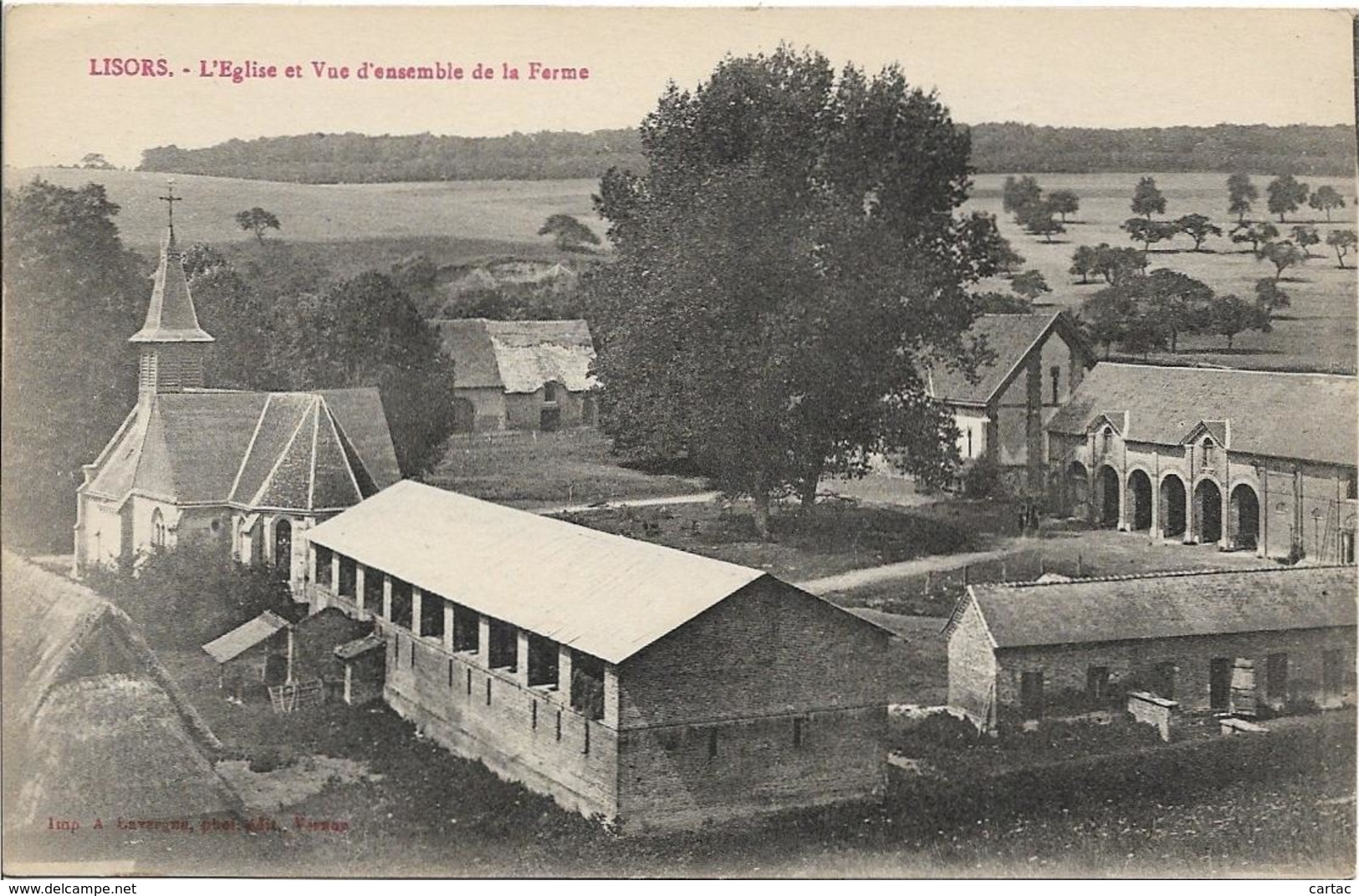 D27 - LISORS - L'EGLISE ET VUE D'ENSEMBLE DE LA FERME - Autres & Non Classés