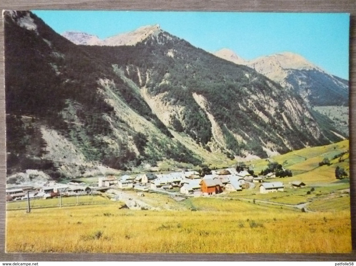 LARCHE (04). VUE GENERALE . ANNEE 1983.TBE. - Autres & Non Classés