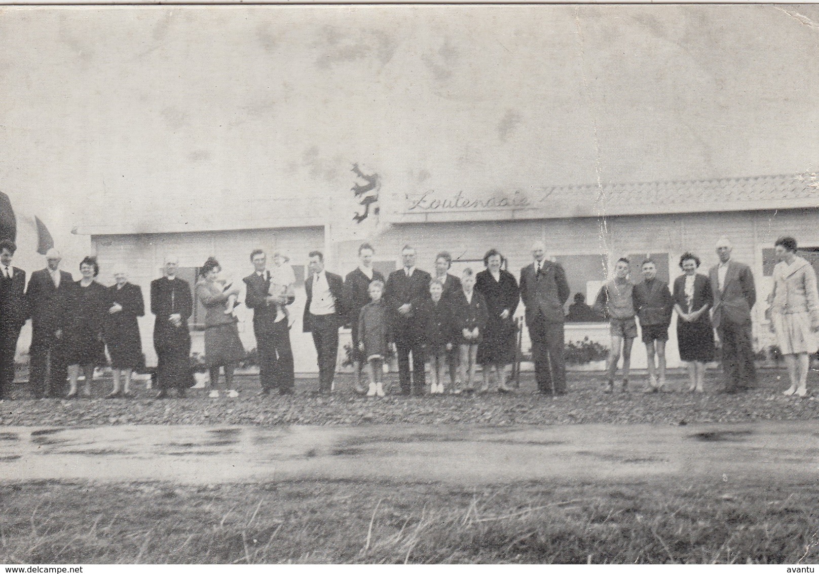 ZOUTENAAIE / VEURNE / KLEINSTE DORP VAN BELGIE / DE BEVOLKING - Veurne