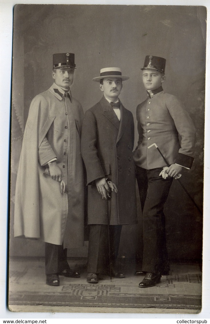 Rendőrök Fotós Képeslap Cca 1910  /  Policemen Photo Vintage Pic. P.card Ca 1910 - Hungría