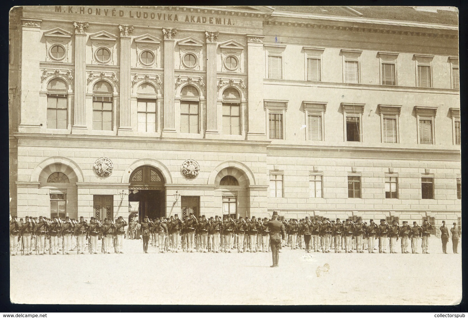 BUDAPEST 1905. Ludovika Akadémia , Katonák ünnepség érdekes, Ritka Fotós Képeslap  /  BUDAPEST 1905 Ludovica Academy Sol - Hungary