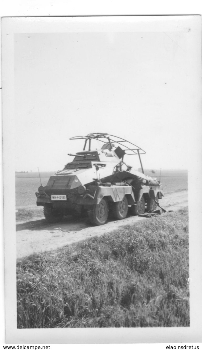 Militaria - Photo De Guerre D'un Mini Tank De Reconnaissance Allemand - Photo D'époque 39-45. Bon état. - Vehículos