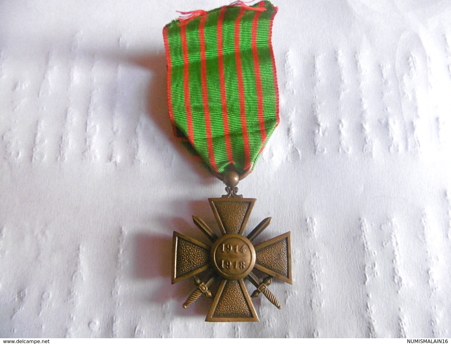 MEDAILLE FRANCAISE-CROIX DE GUERRE 14/18 UNE CITATION - Otros & Sin Clasificación