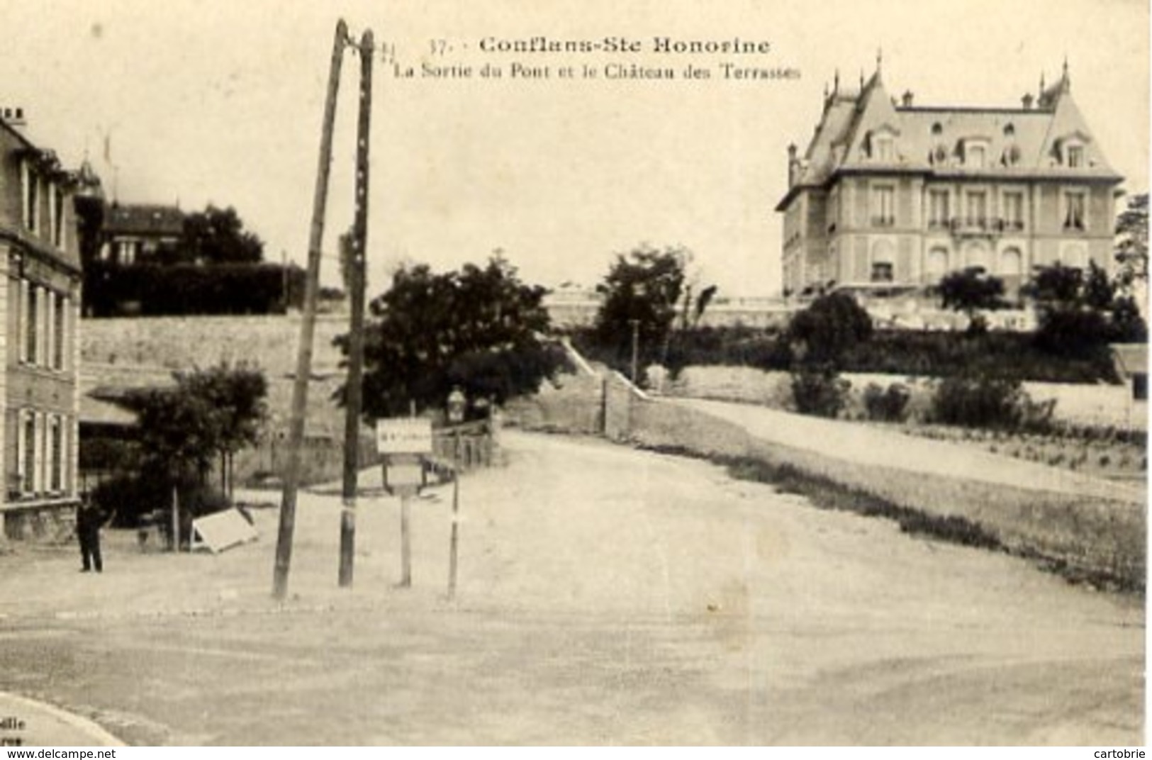 78 CONFLANS-SAINTE-HONORINE - La Sortie Du Pont Et Le Château Des Terrasses - Conflans Saint Honorine