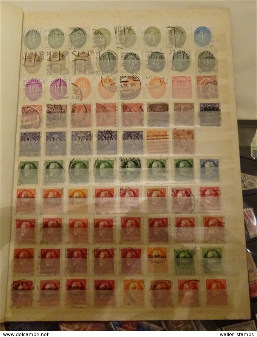 Lot With World Stamps