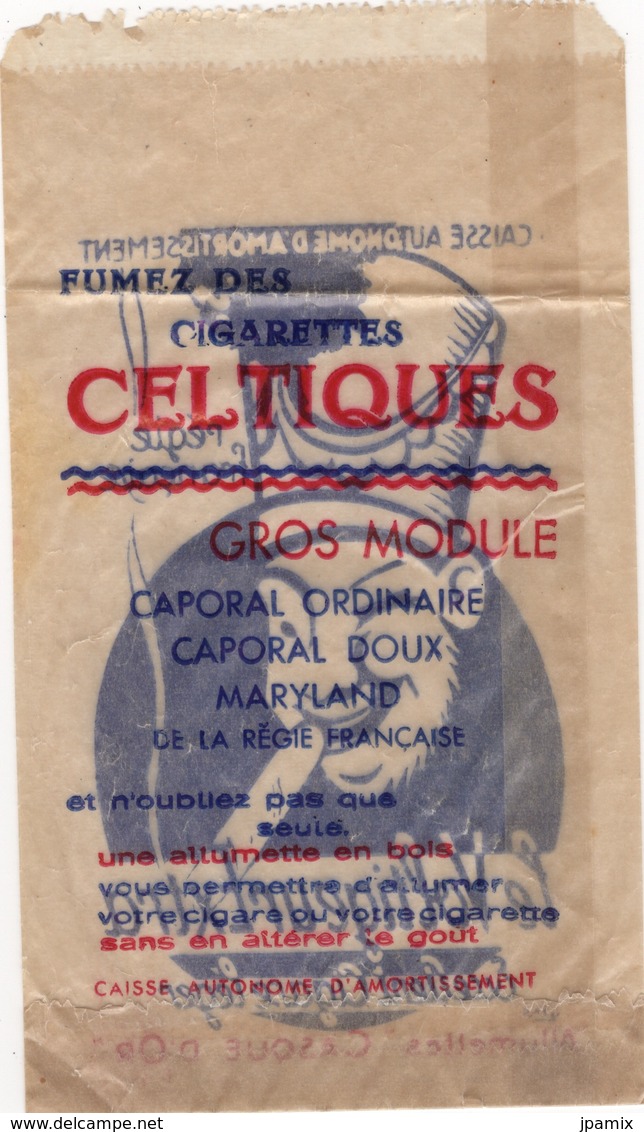 Sachet Avec Publicité Le Voltigeur Extra ( Cigare ) Celtiques ( Cigarettes ) Casque D'Or ( Allumettes ) - Publicités