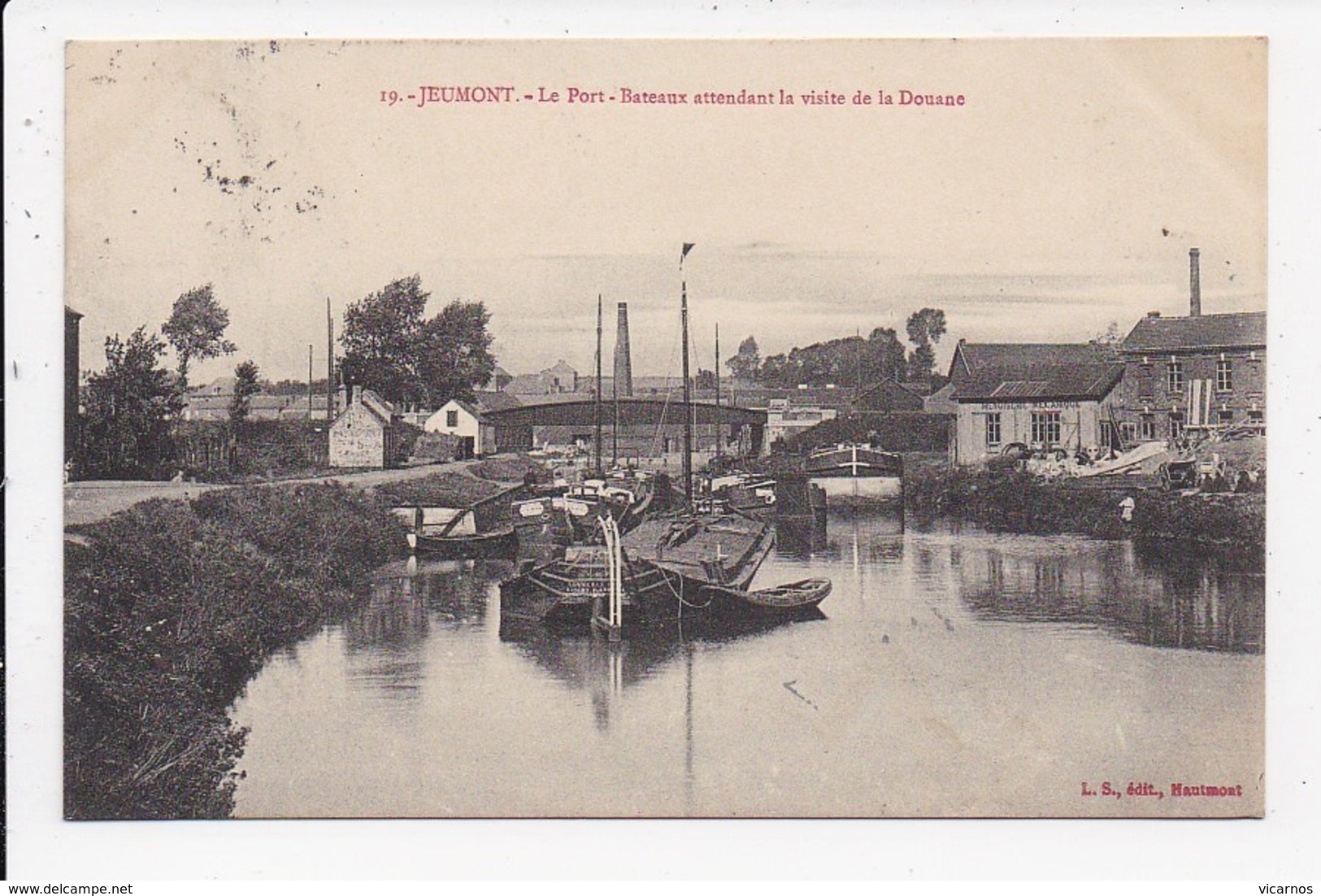 CPA 59 JEUMONT Le Port Bateaux Attendant La Visite De La Douane - Jeumont