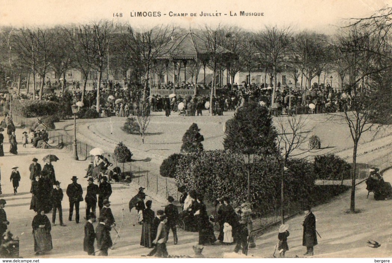 87. CPA. LIMOGES. Champ De Juillet.  La Musique. Musiciens Jouent Dans Le Kiosque. 1907. Scan Du Verso. - Limoges