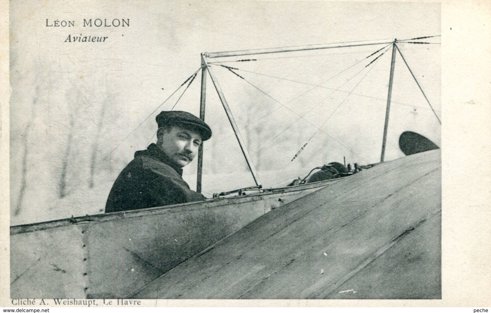 N°66822 -cpa Léon Molon -aviateur- - Aviateurs