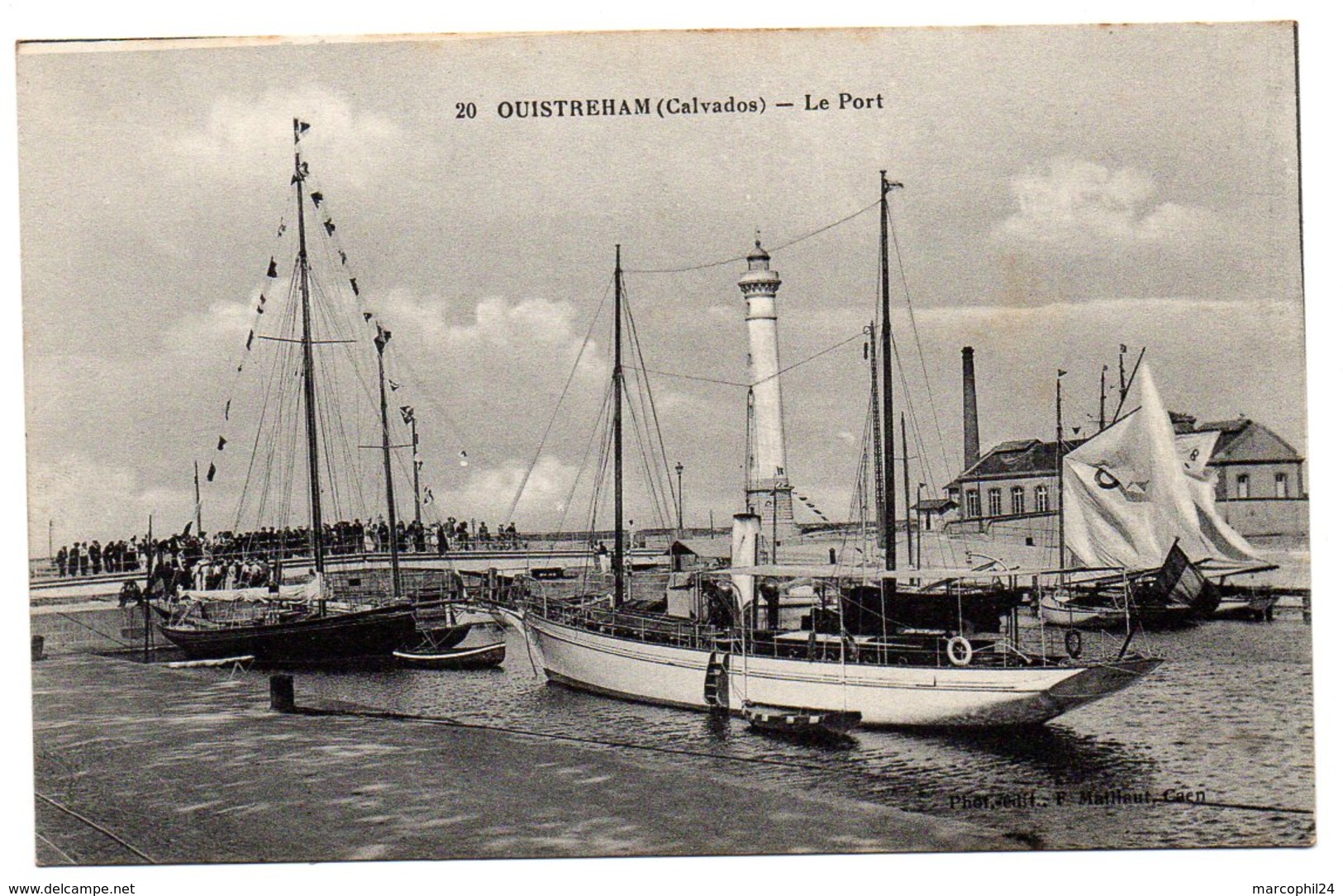 CALVADOS - Dépt N° 14 = OUISTREHAM = CPA  NEUVE  N° 20 = LE PORT - Ouistreham