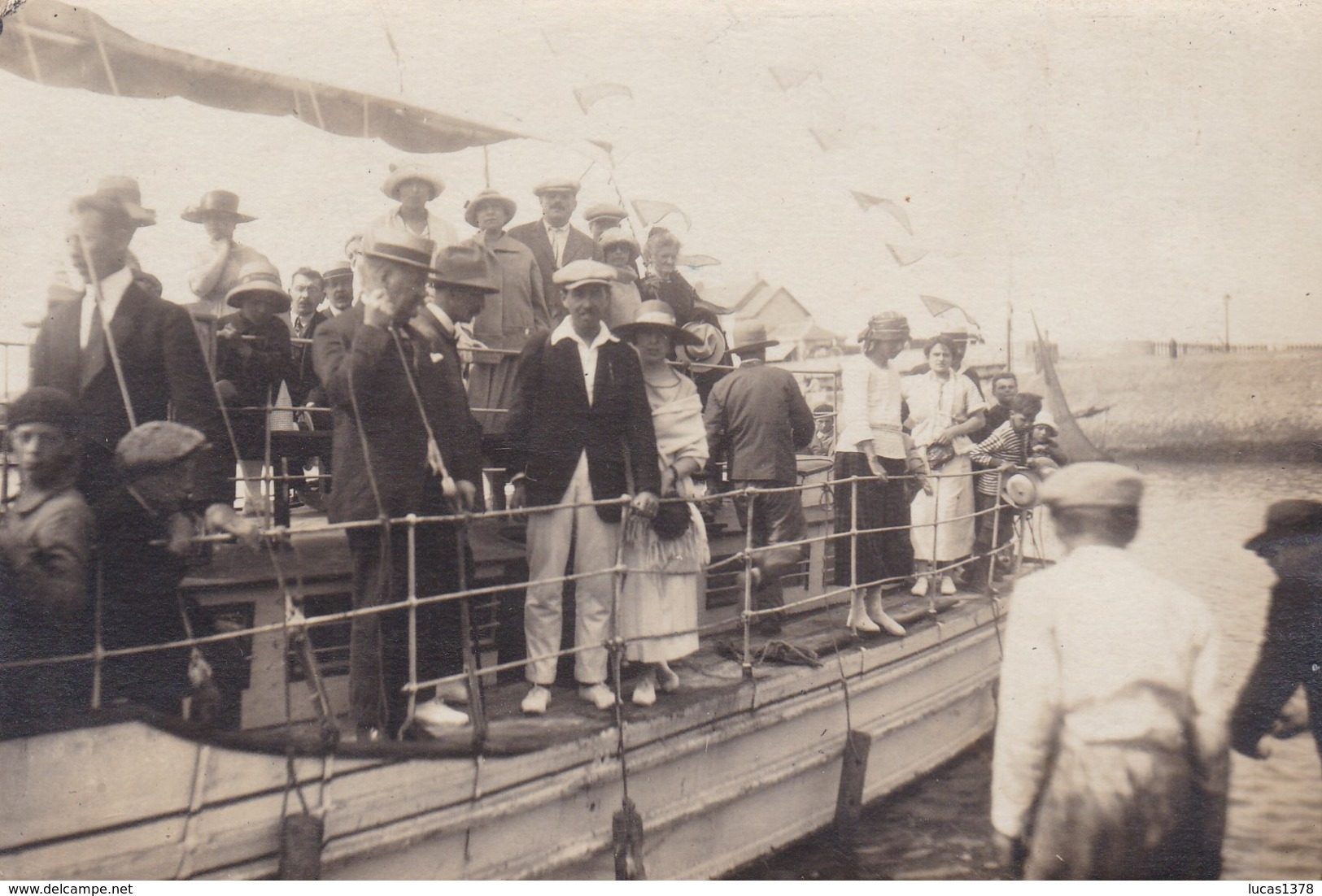 JOLIE CARTE PHOTO DEPART BATEAU / A SITUER - Ferries