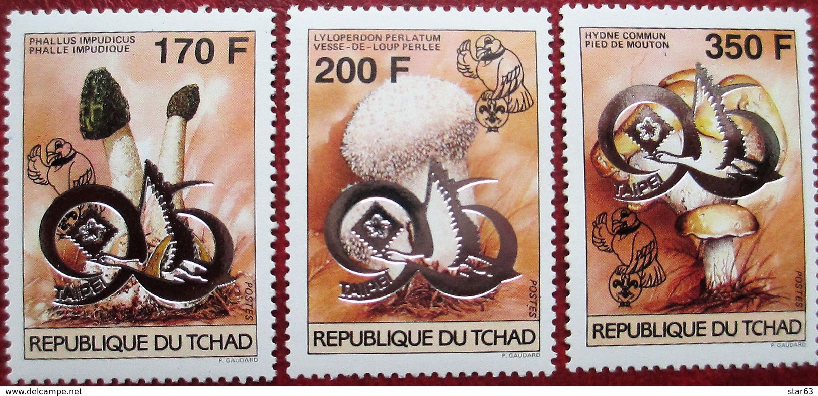 Tchad     1996  3 V  OP " Taipei " 96   MNH - Champignons