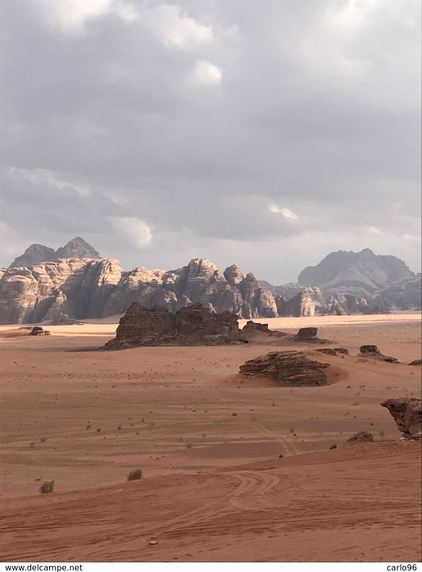 GIORDANIA   SABBIA  DEL  WADI  RUM - Sabbia