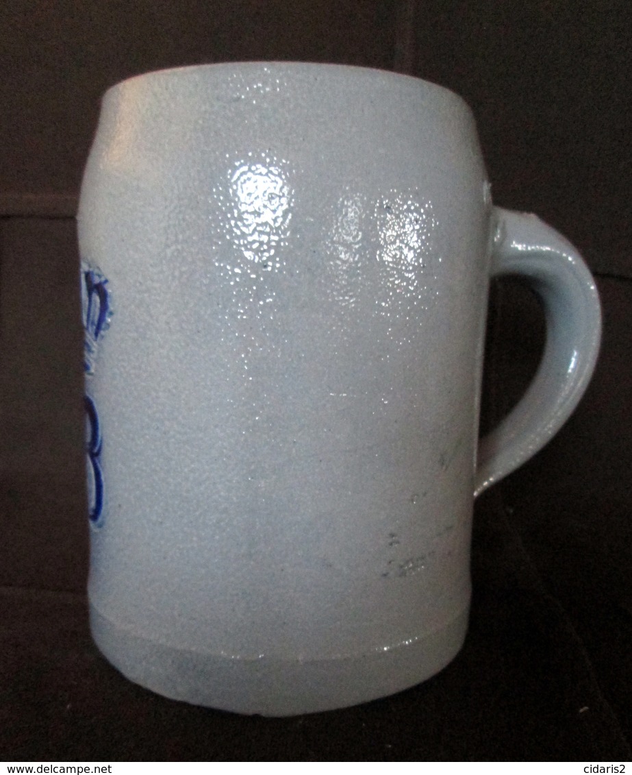 CHOPE Bière HB Hofbräuhaus Grab Mug Beer Krug Bier Céramique Grès Stoneware Sandstein 0,5L Allemagne Deutschland Germany - Bière