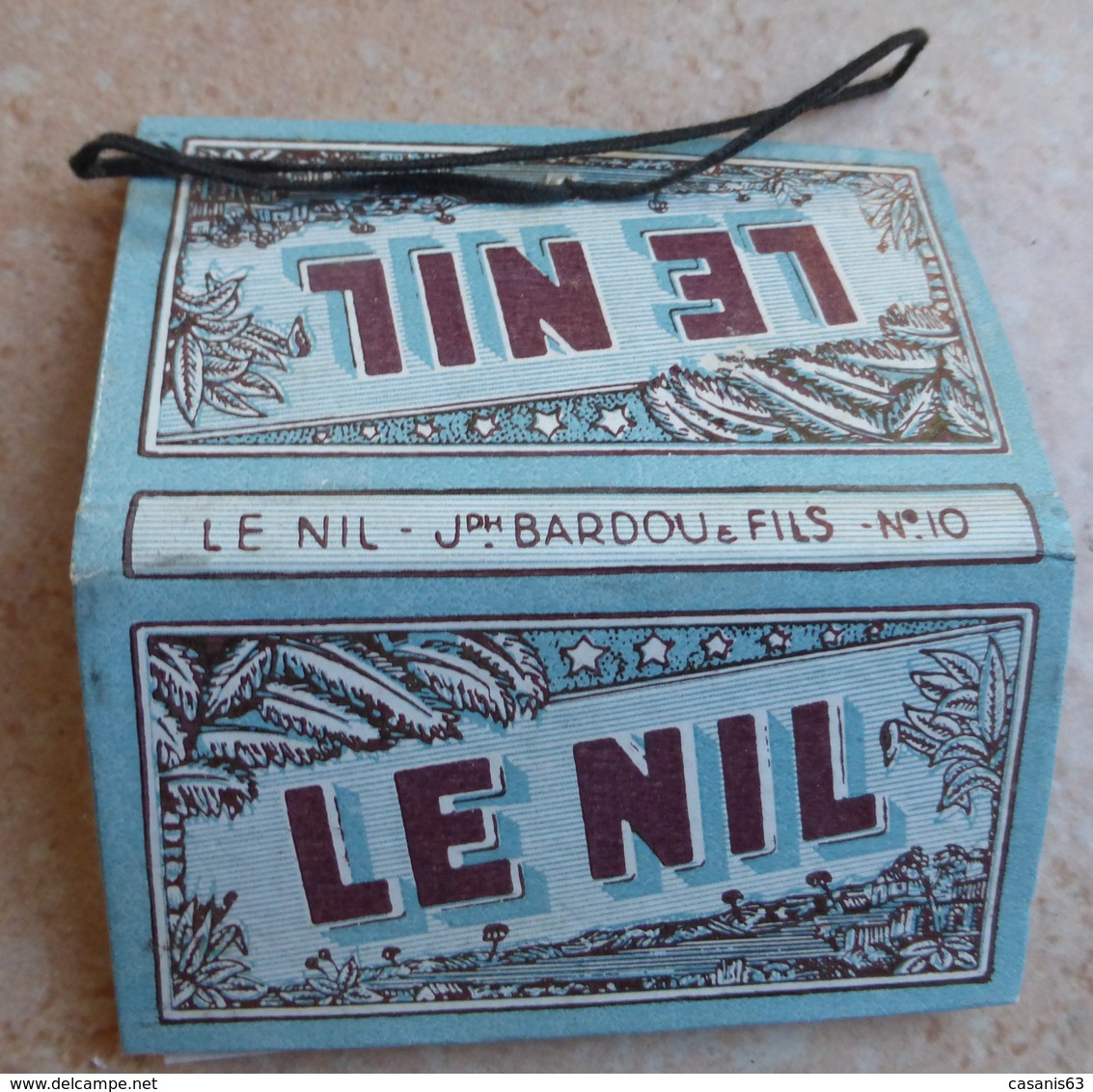 Carnet De Papier à Cigarettes "  LE NIL  "  N° 33  - Joseph Bardou & Fils (  Job  ) - Etuis à Cigarettes Vides