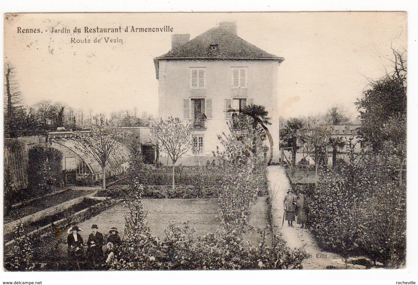 35-RENNES-Jardin Du Restaurant D'Armenonville- Route De Vezin- Personnages- Cpa -Scan Recto-verso - Rennes