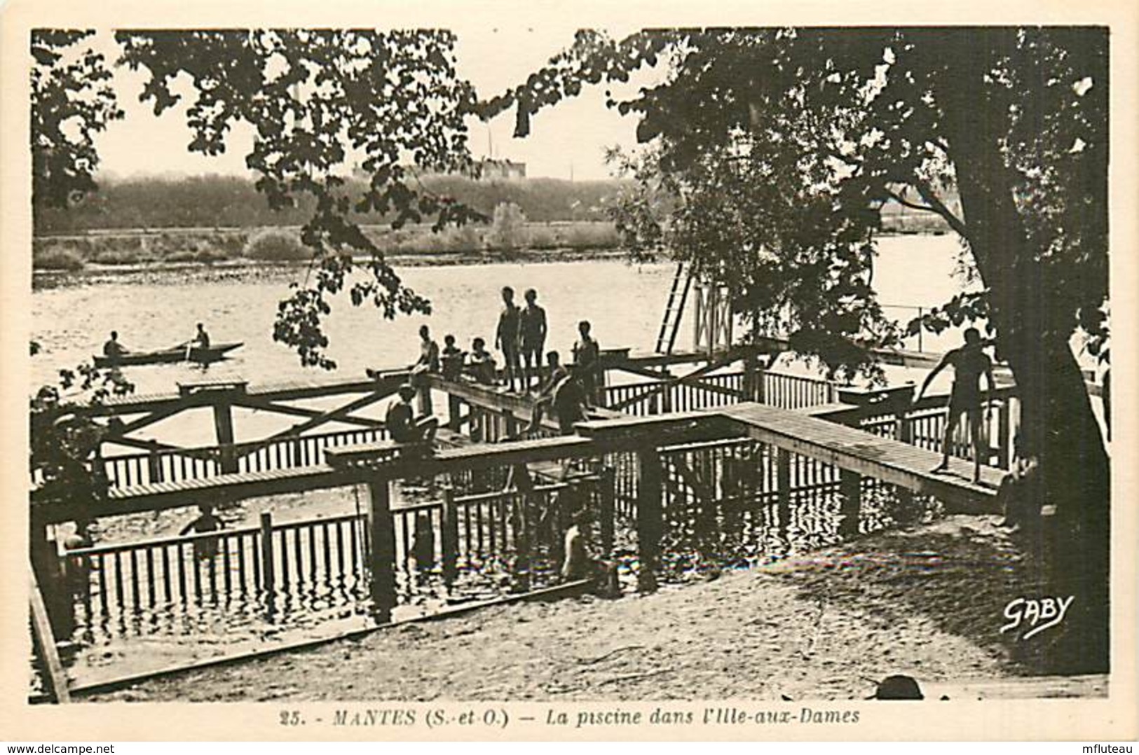 78* MANTES Piscine Dans Ile Aux Dames       MA81.510 - Mantes La Ville