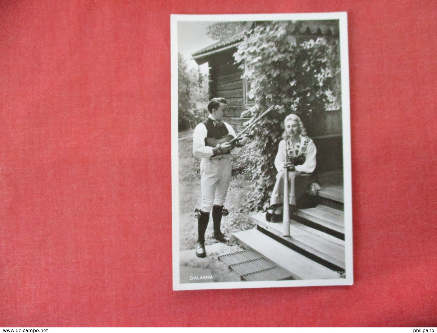 RPPC   Couple- Man With Musical Instrument  Dalarna     Ref. 3083 - Couples