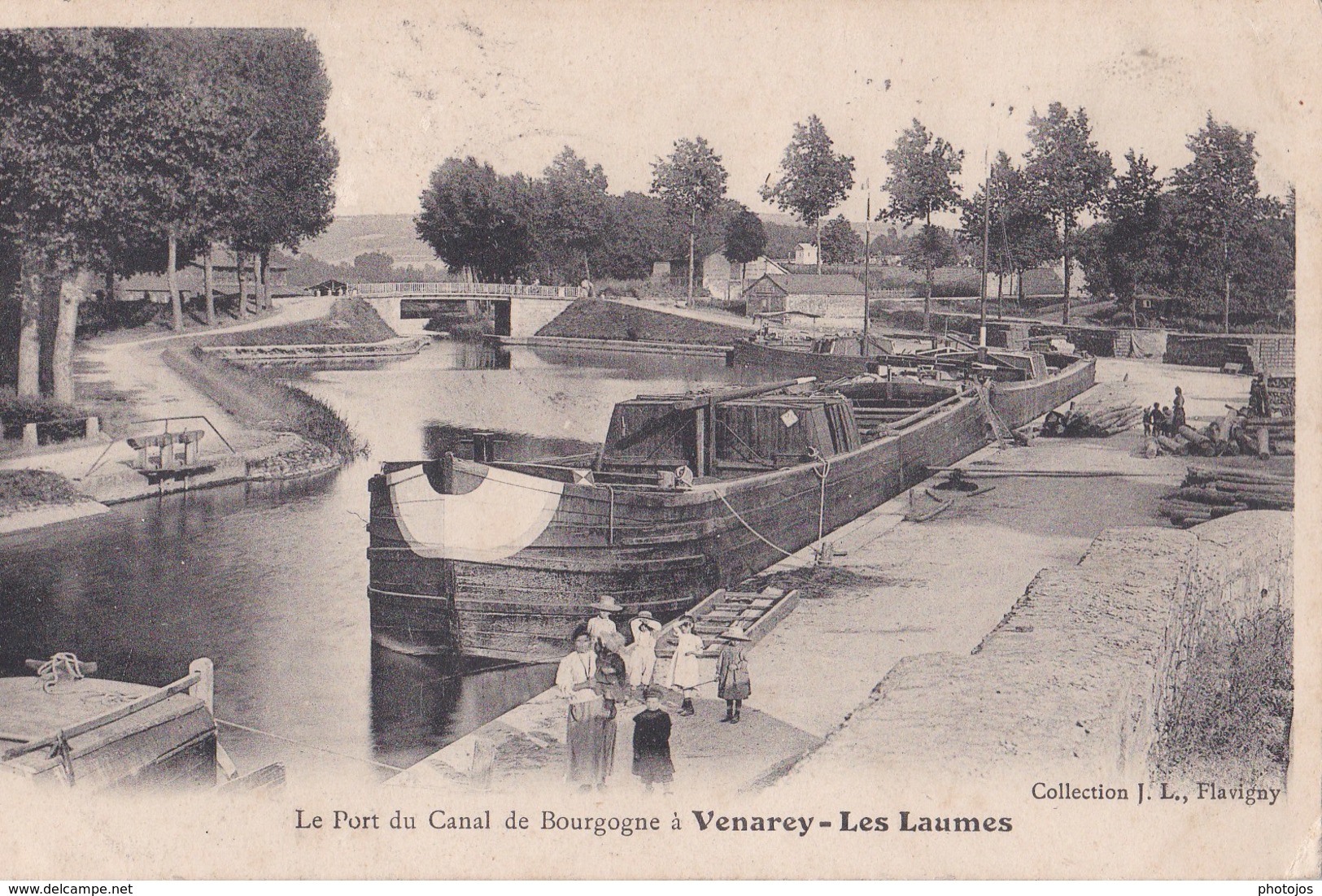 CPA : Batellerie    Venarey Les Laumes (21) Le Port Du Canal De Bourgogne   Péniche  Col J L - Venarey Les Laumes