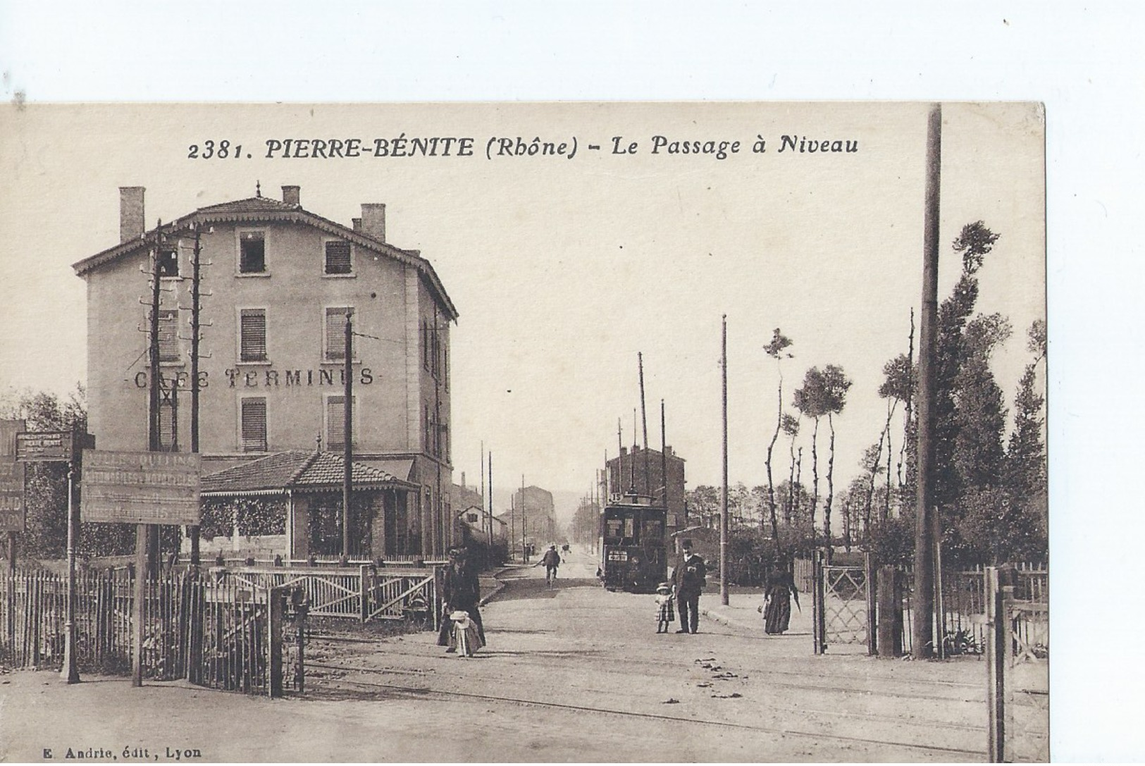 Cpa -69 -     Pierre-benite -  - Passage A Niveau - - Pierre Benite