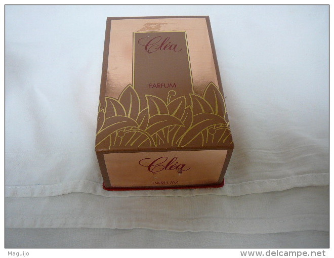 YVES ROCHER " CLEA"  PARFUM 15 ML   LIRE   ET VOIR!! - Miniatures Femmes (avec Boite)