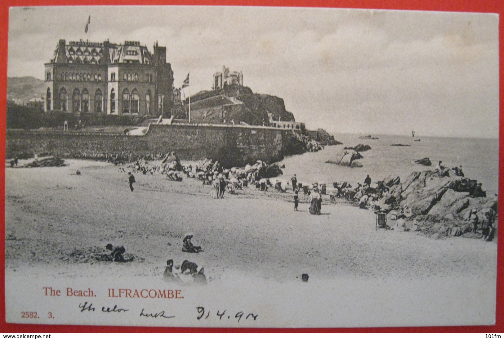 THE BEACH - ILFRACOMBE , DEVON , ENGLAND - Ilfracombe