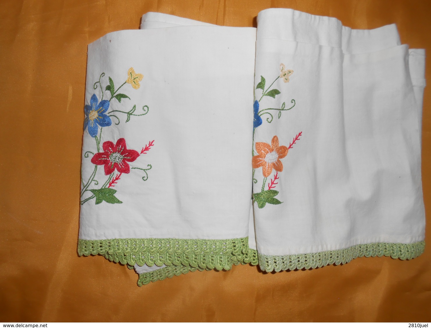 Devant De Cheminée - Tissu Coton Brodé + Galon Vert  - 2,80 X 0,20 M - - Laces & Cloth