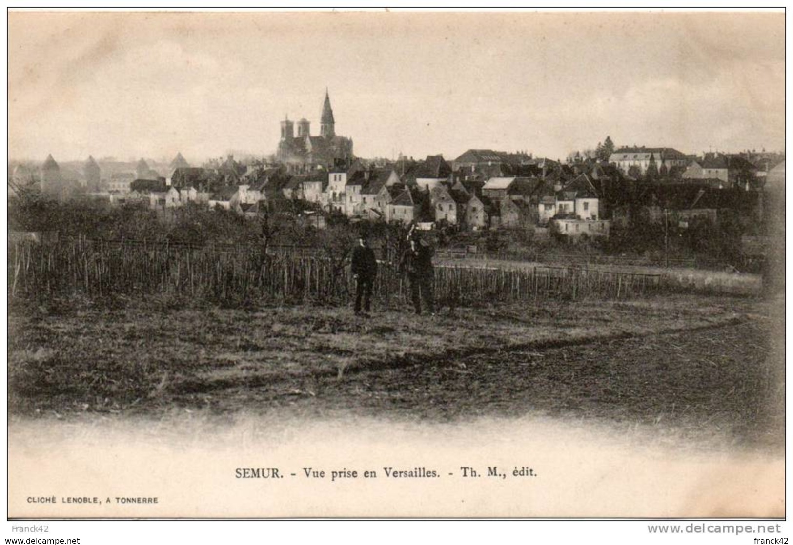 21. Semur. Vue Générale - Semur