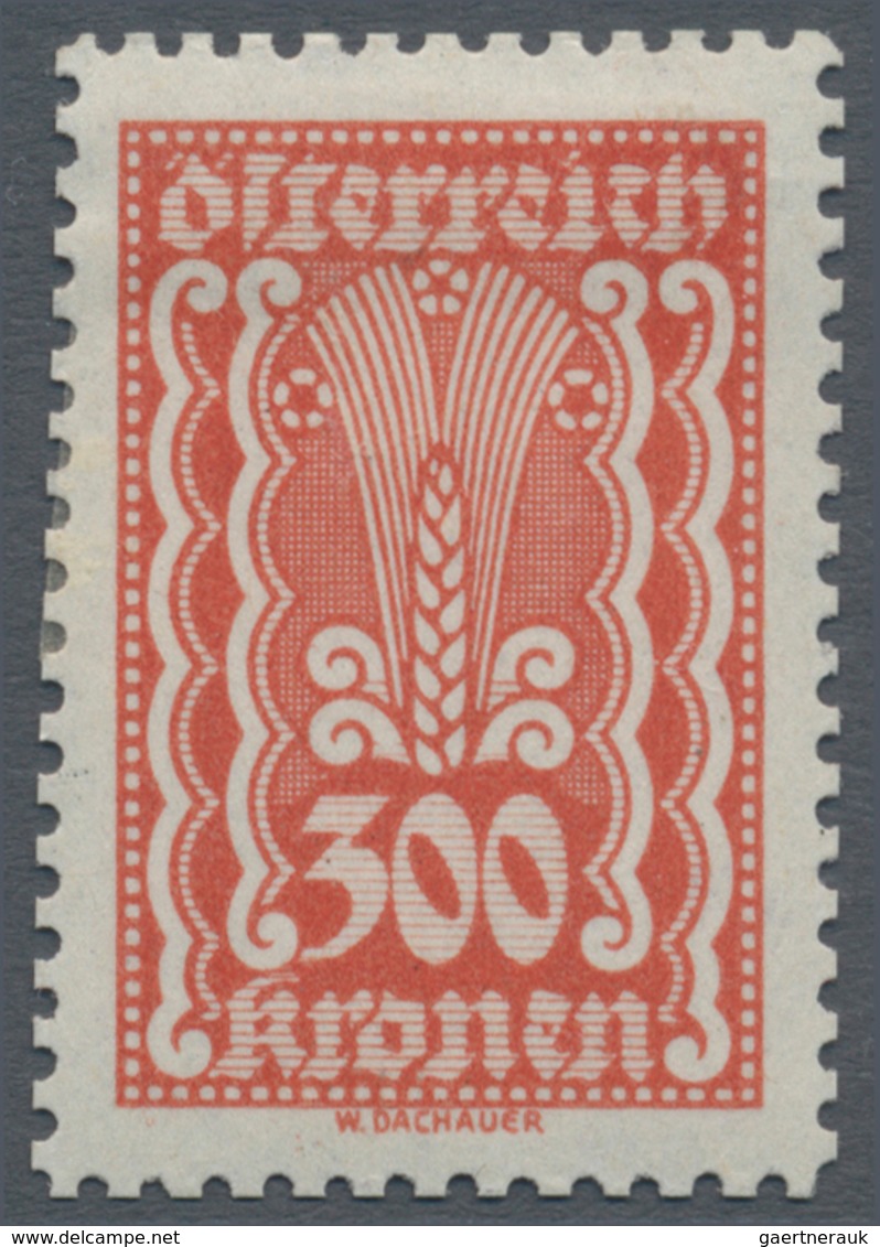 Österreich: 1922, Freimarken 300 Kr. zwölf verschiedene gezähnte Farbproben auf weißem bzw. gelblich