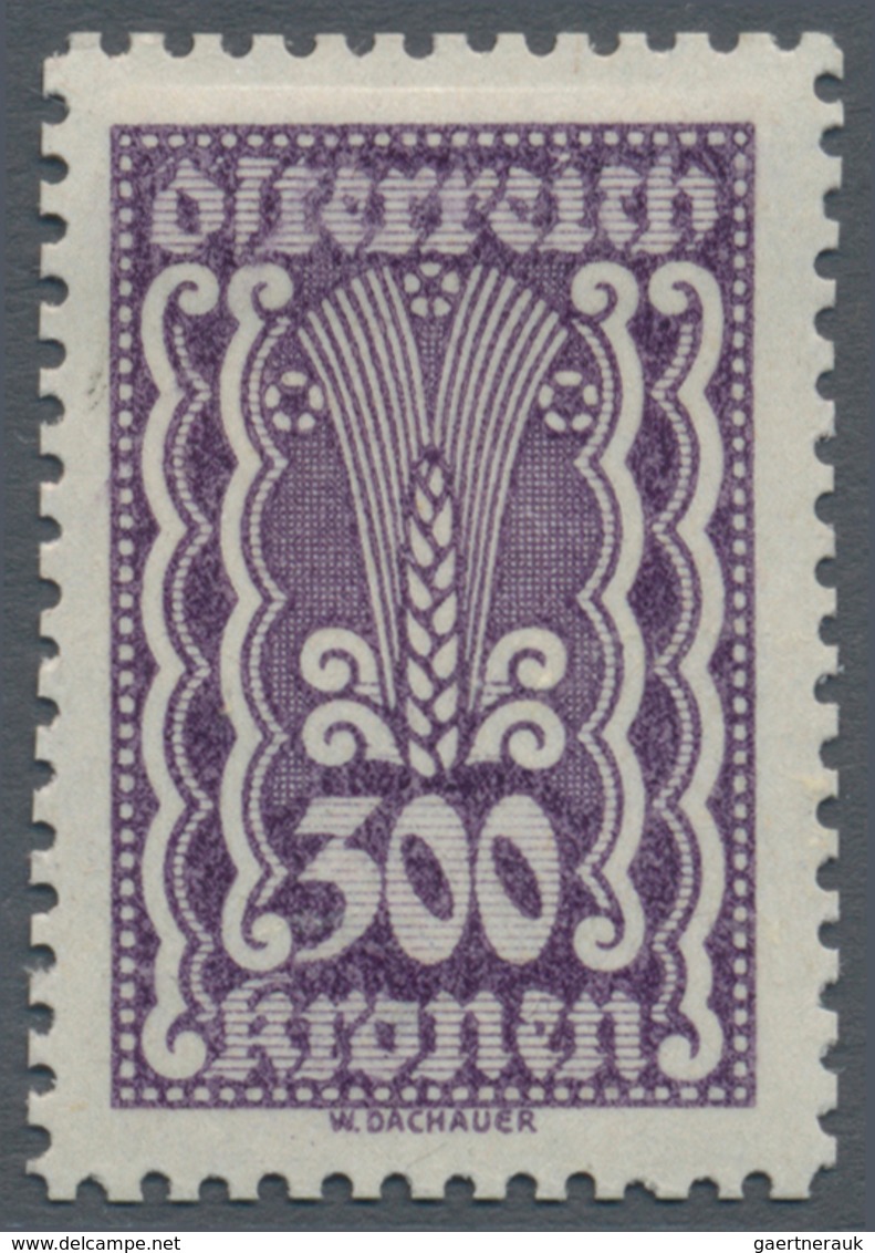 Österreich: 1922, Freimarken 300 Kr. zwölf verschiedene gezähnte Farbproben auf weißem bzw. gelblich