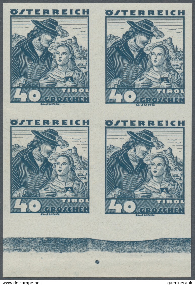 Österreich: 1934, Freimarken Trachten, 1 Gr. Bis 1 Sch., 15 Verschiedene Werte Je In Rand-4er-Blocks - Autres & Non Classés