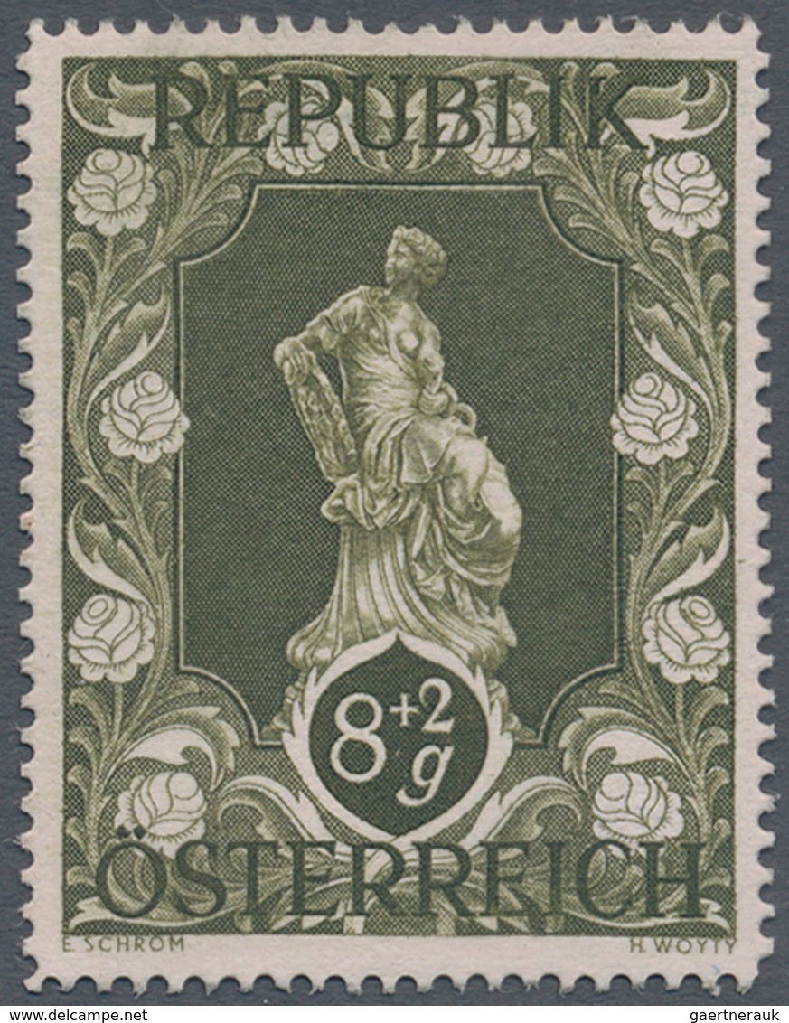 Österreich: 1947, 8 Gr. + 2 Gr. "Kunstausstellung", 18 (meist) verschiedene Farbproben in Linienzähn