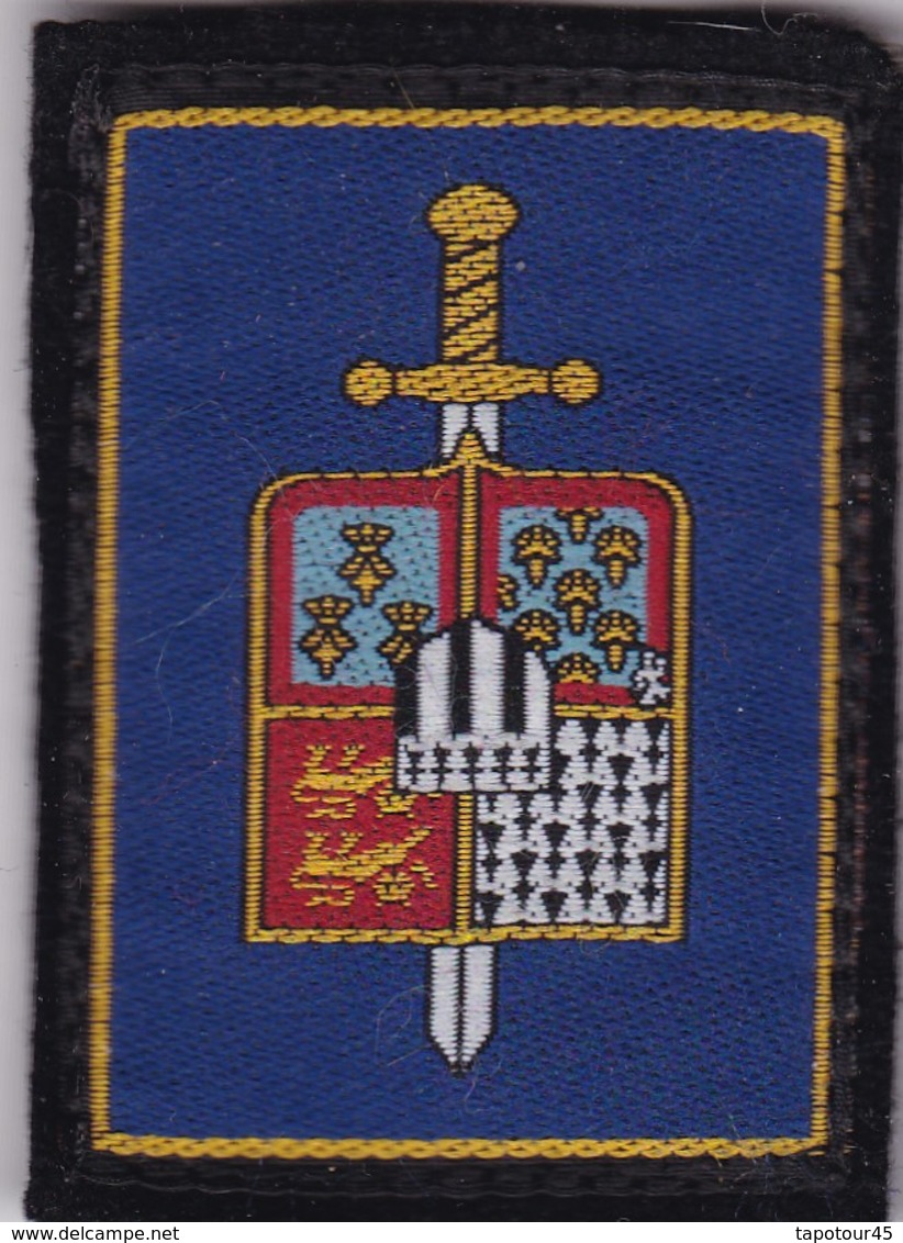 Écusson Tissu Militaire Ou Autre:  (Fmt Largeur 06 Hauteur 08) - Patches