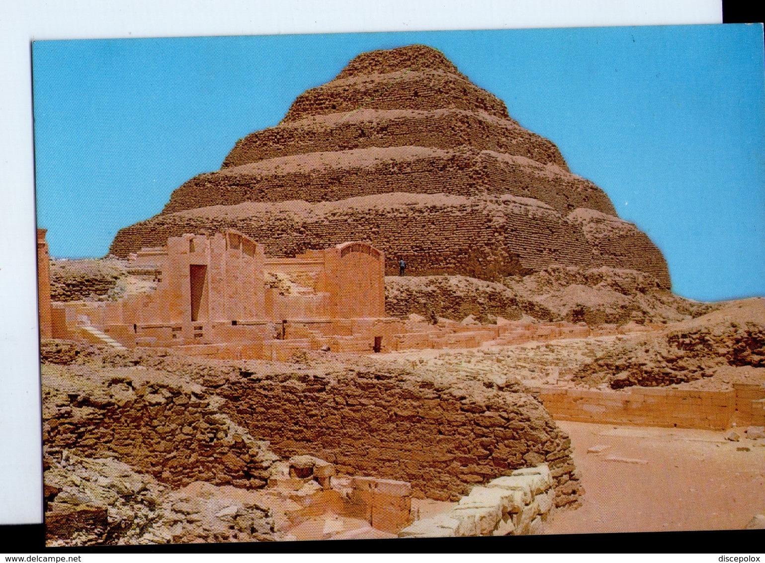 U3912 Postcard EGYPT - SAKKARA, KING ZOSER'S STEP PYRAMID - PIRAMIDE, EGIZIANI, Egyptiens _ NOT WRITED - Pyramids