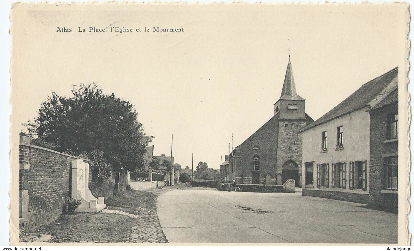 Athis - La Place, L'Eglise Et Le Monument - Edit. G. Buisseret-Cantineau - Honnelles