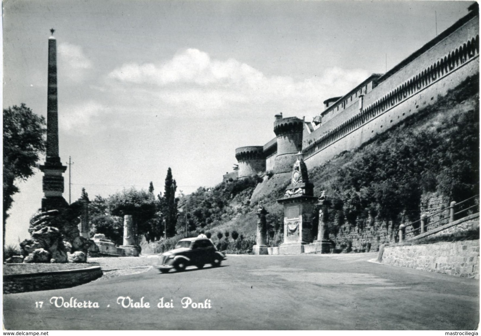 VOLTERRA  PISA  Viale Dei Ponti   Auto Fiat Topolino - Pisa