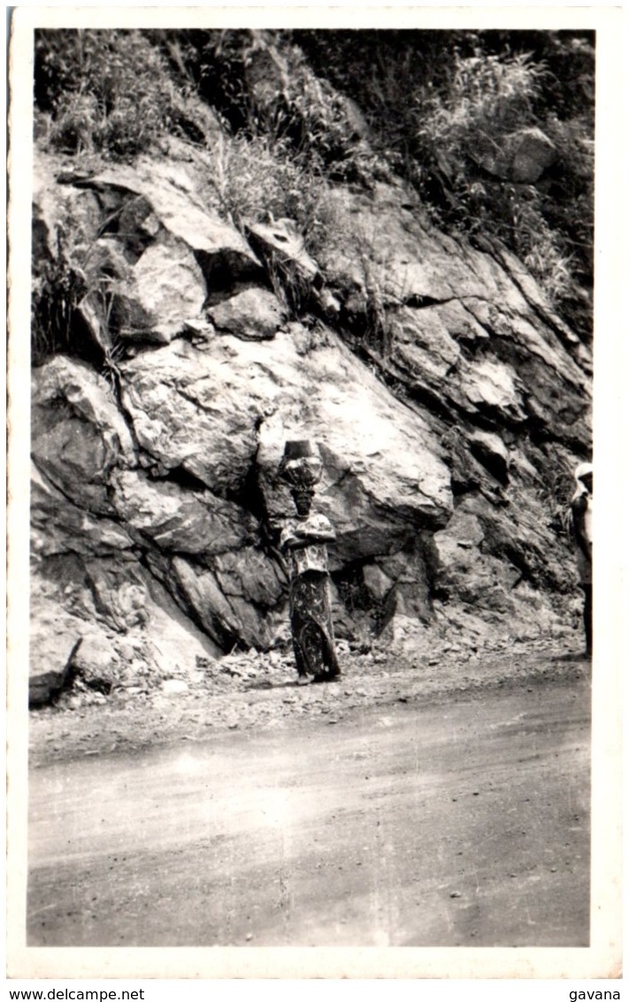 BANGUI - Route De La Corniche - Centrafricaine (République)