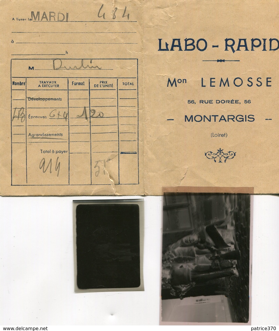 Pochette Photo Avec Deux Négatifs De Labo Rapid Maison Lemosse 56 Rue Dorée à Montargis Années 1940 - Sonstige & Ohne Zuordnung