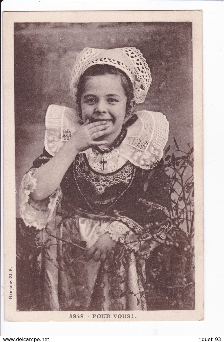 3948 - "POUR VOUS" (Petite Fille En Costume Breton - Trachten