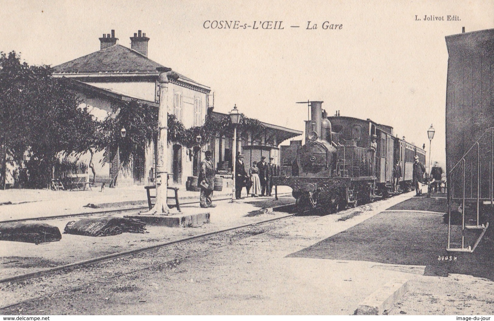 Cosne Sur L'oeil  La Gare ( Train Chemin De Fer )   PRIX FIXE - Autres & Non Classés