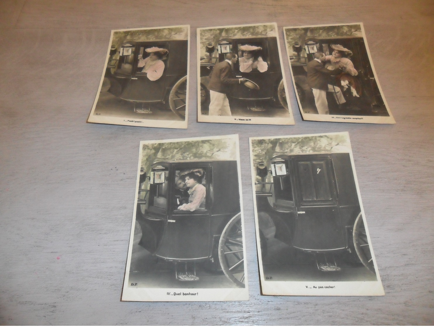 Couple ( 31 )   Koppel   Serie Van 5 Postkaarten - Serie De 5 Cartes Postales - Couples