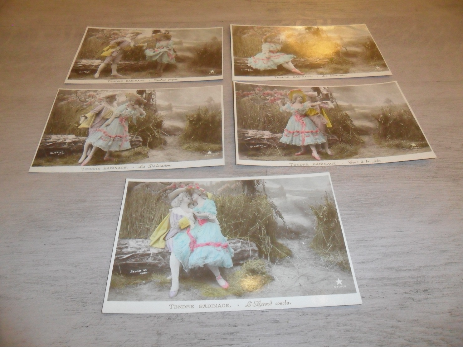 Couple ( 38 )   Koppel   Serie Van 5 Postkaarten - Serie De 5 Cartes Postales - Couples