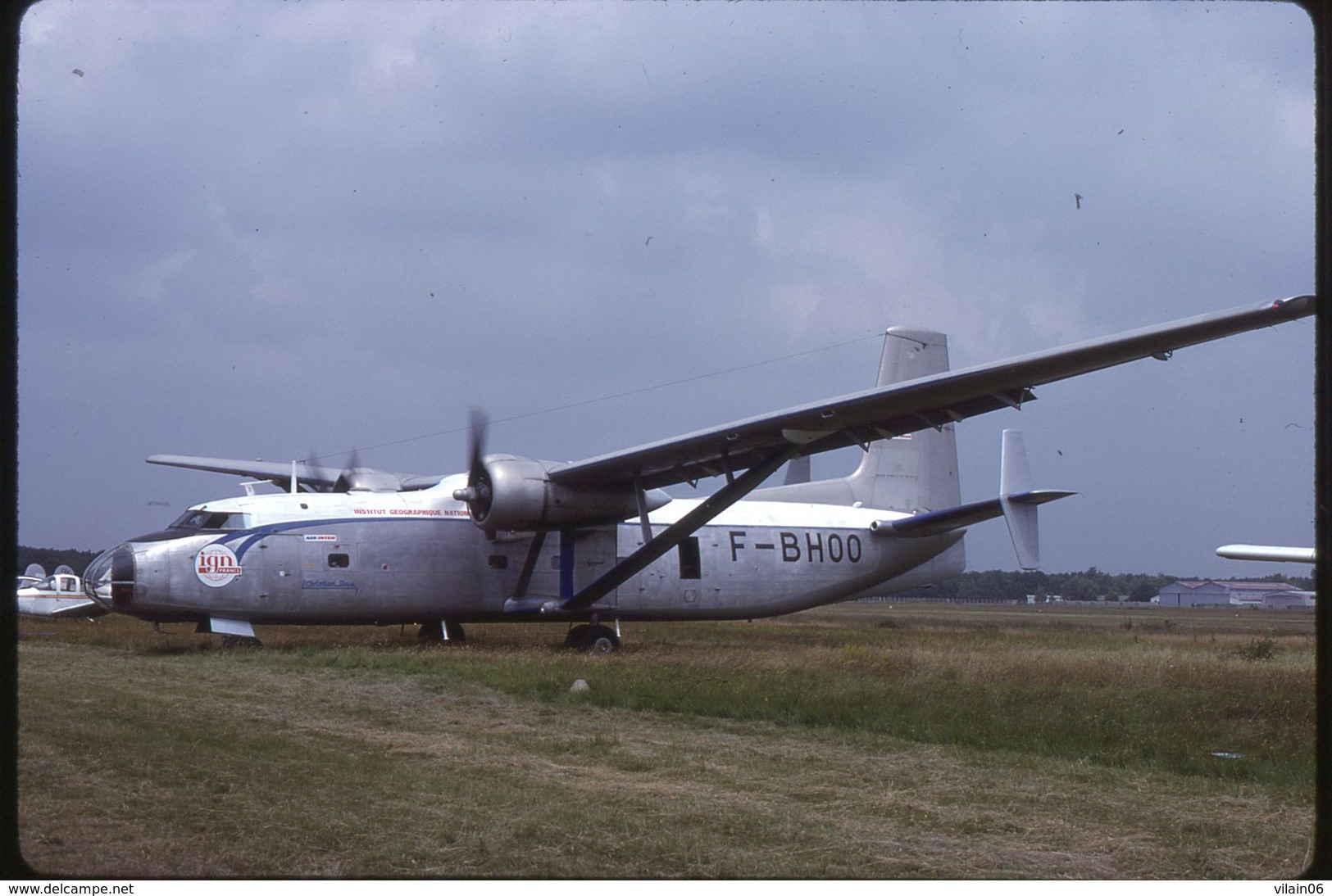 SLIDE / AVION / AIRCRAFT   KODAK  ORIGINAL     IGN  HUREL DUBOIS  F-BHOO - Diapositives (slides)