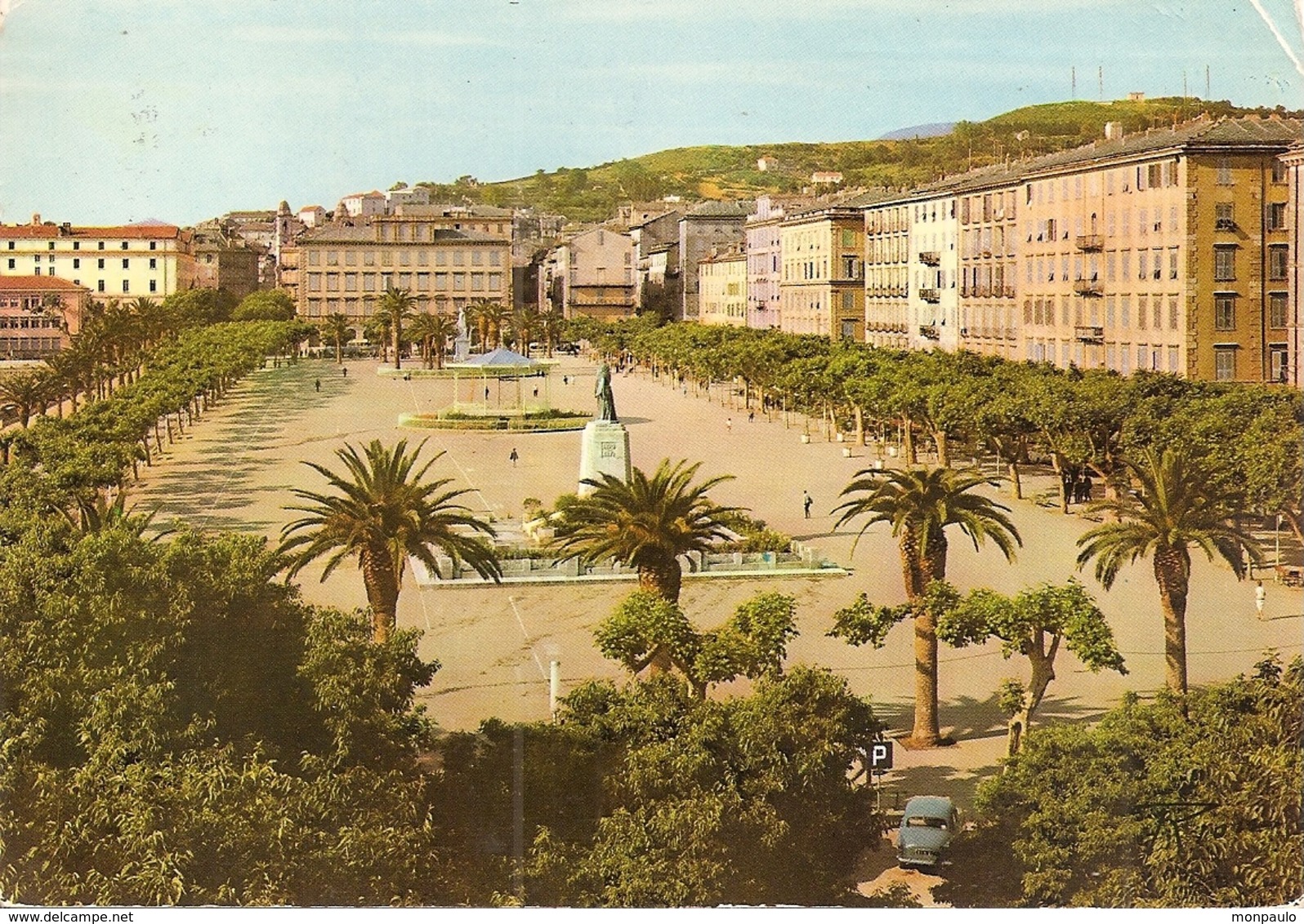 20. (2B). CPM. Haute Corse. Bastia. Place Général De Gaulle, Anciennement Place Saint-Nicolas (animée, Auto) - Bastia