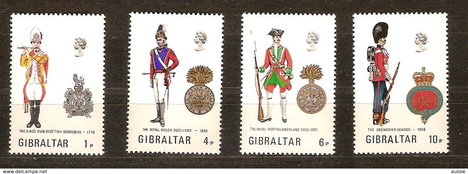 Gibraltar 1973 Yvertn° 297-300 *** MNH Cote 10 Euro Uniformes Militaires - Gibraltar