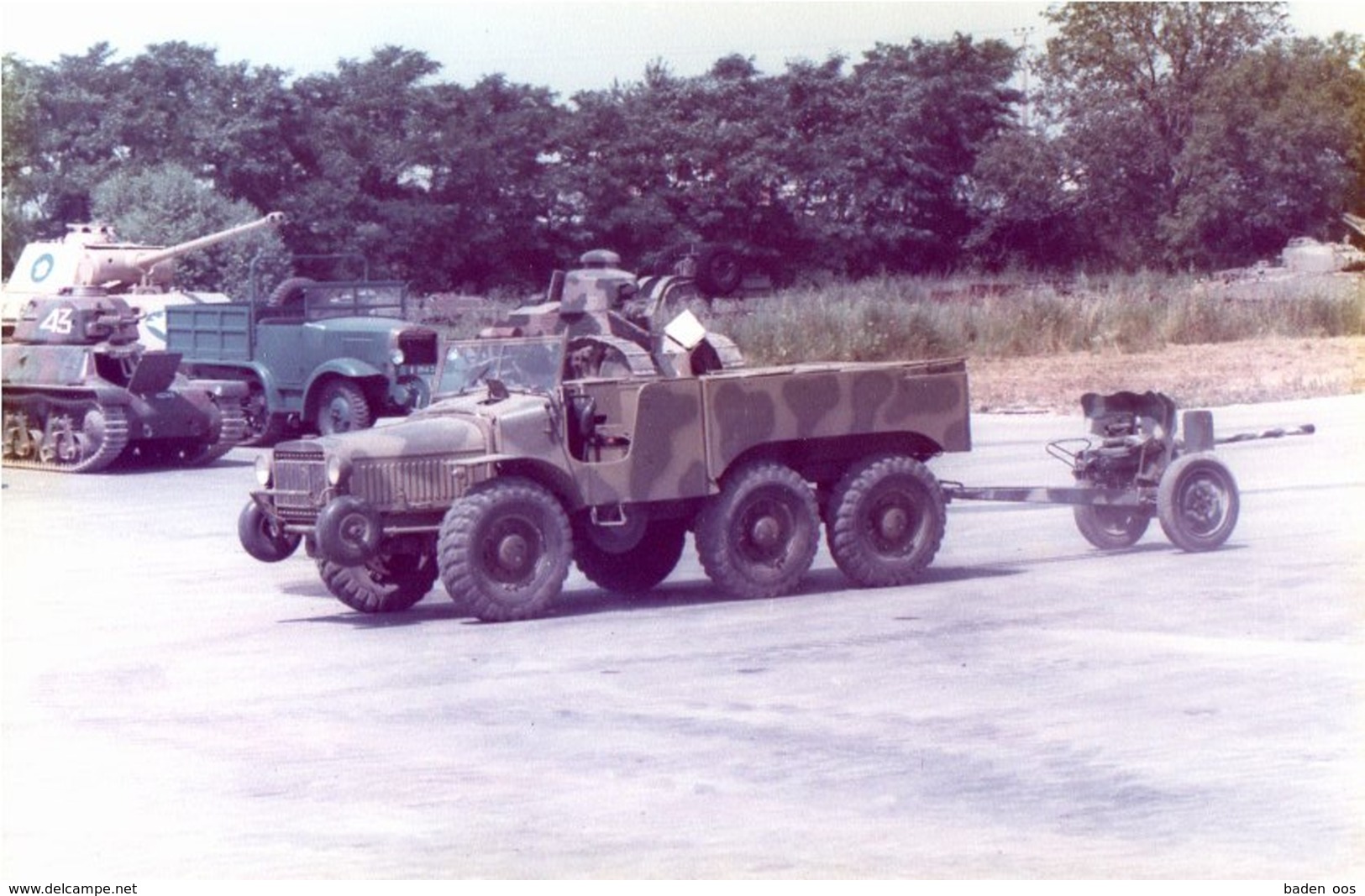 CDEB Saumur 1980 - Tracteur 6X6 Laffly W15 T (2) - Documents