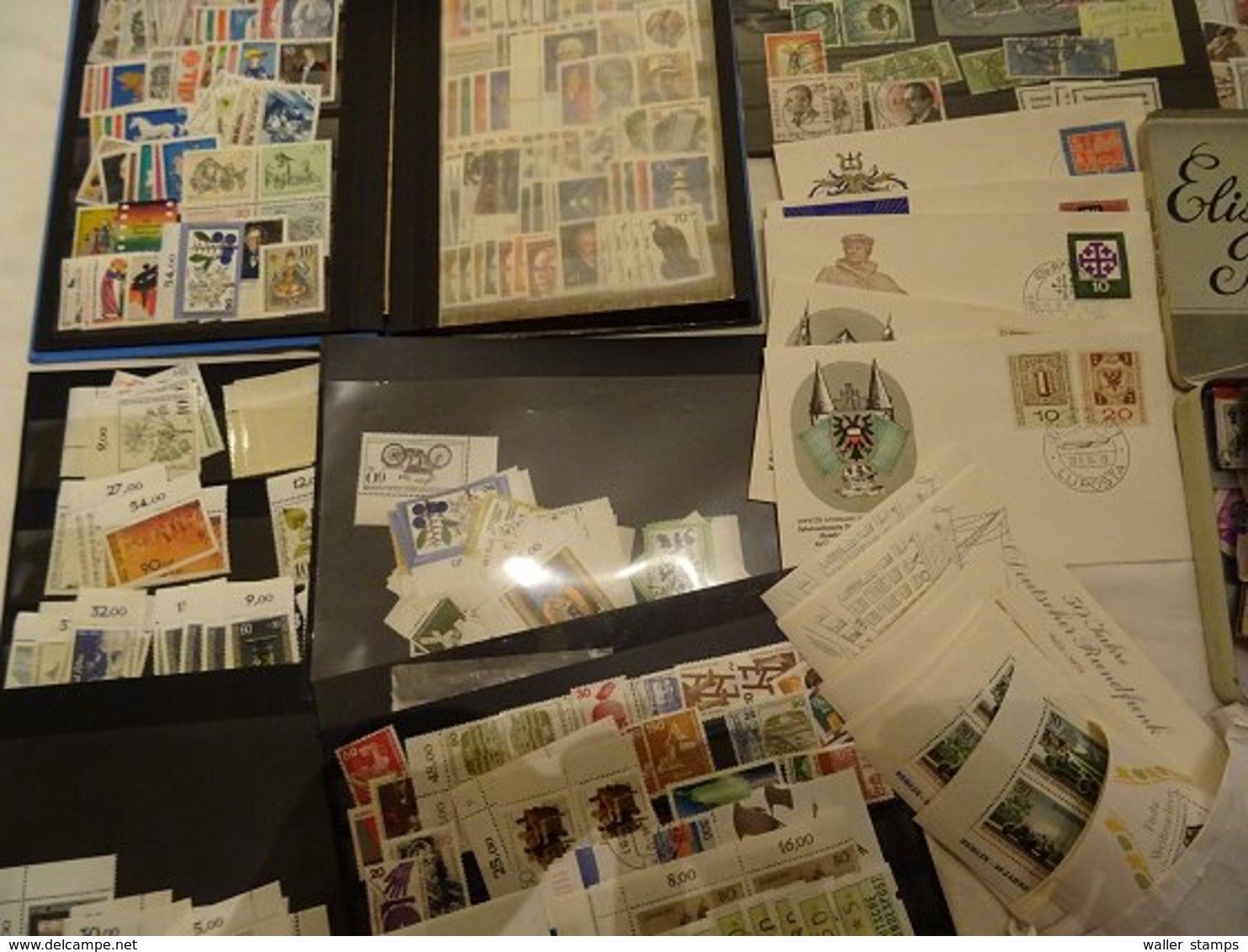 Lot With World Stamps - Vrac (min 1000 Timbres)