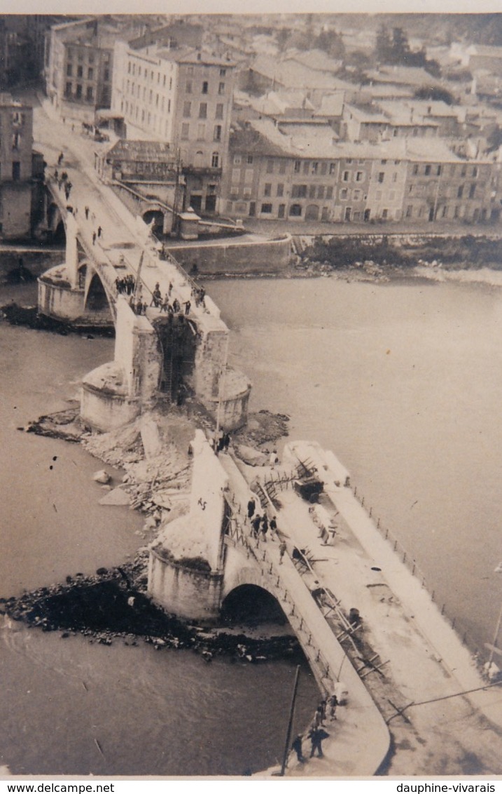 PHOTO ROMANS - DROME 26 -  LE PONT DETRUIT EN 1944 - Guerre, Militaire